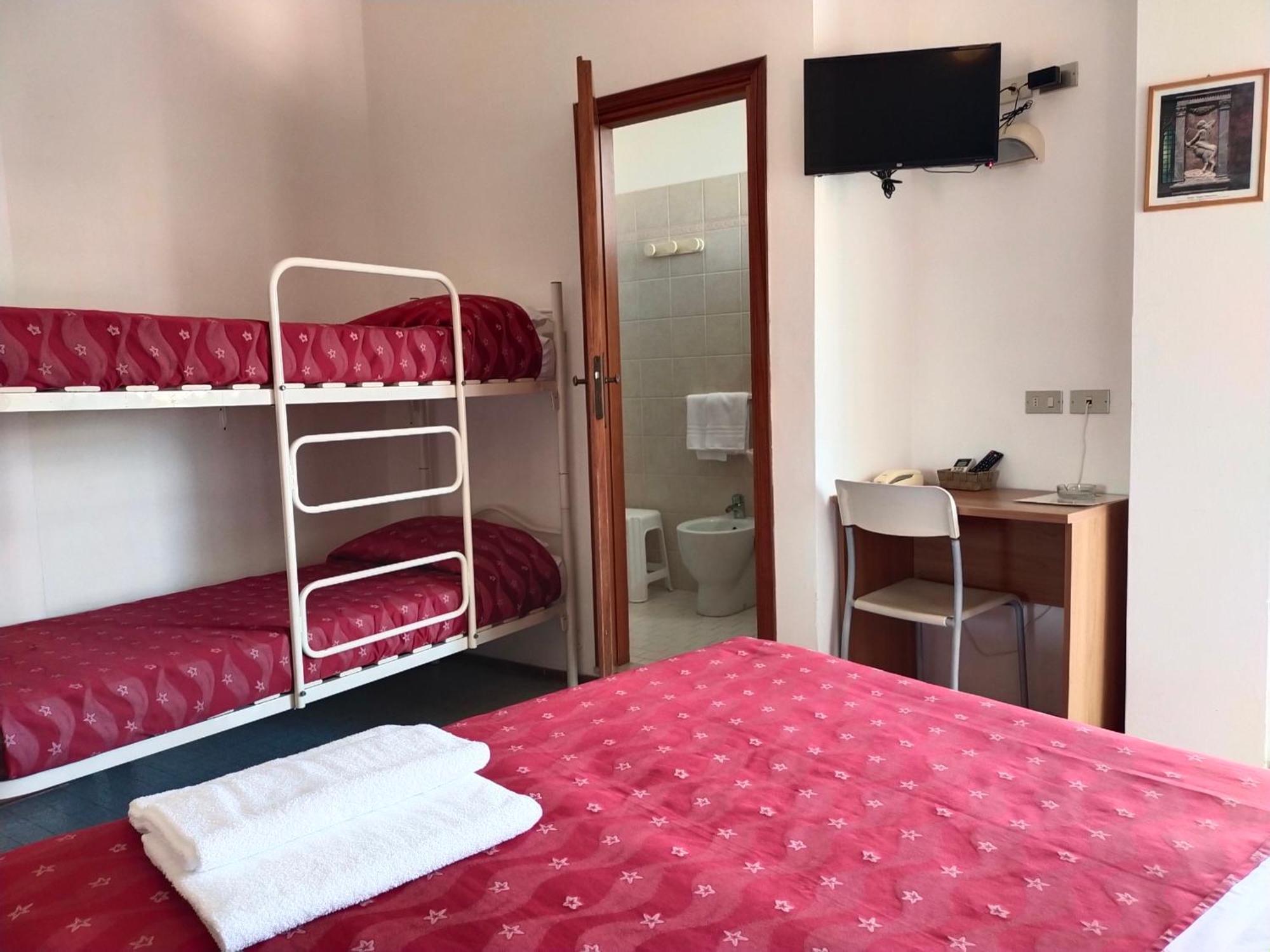 Hotel Goldene Rose Rimini Buitenkant foto
