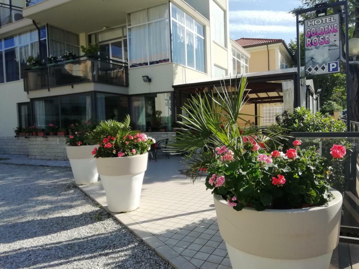 Hotel Goldene Rose Rimini Buitenkant foto