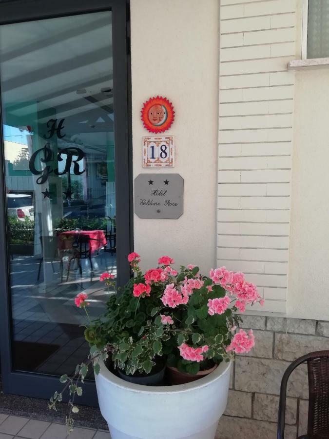 Hotel Goldene Rose Rimini Buitenkant foto